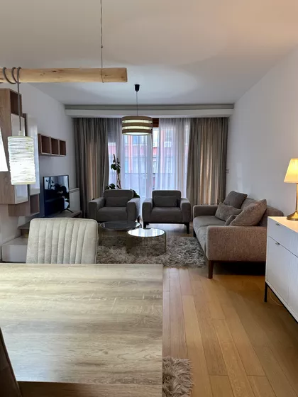 Velimira Bate Živojinovića 15 | 4zida.rs