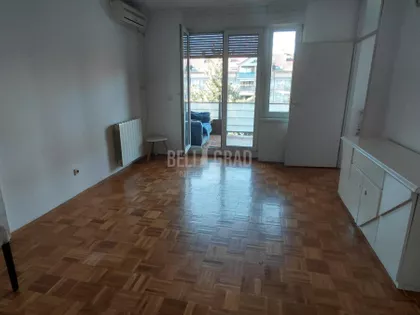 Dušana Vukasovića | 4zida.rs