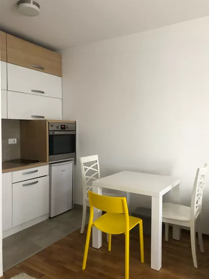 Ariljska 10 | 4zida.rs