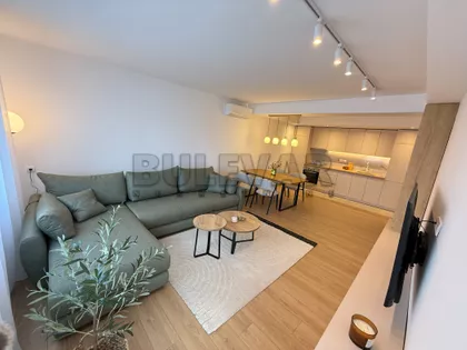 Cara Dušana | 4zida.rs