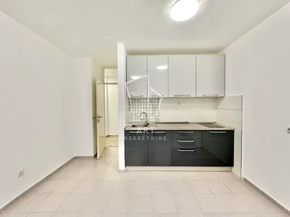 Bulevar Zorana Đinđića | 4zida.rs