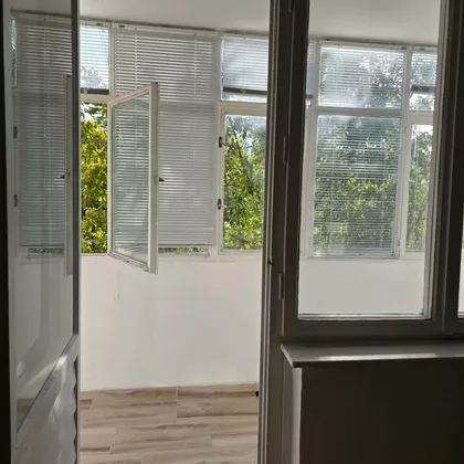 Braće Jerkovića 82 | 4zida.rs