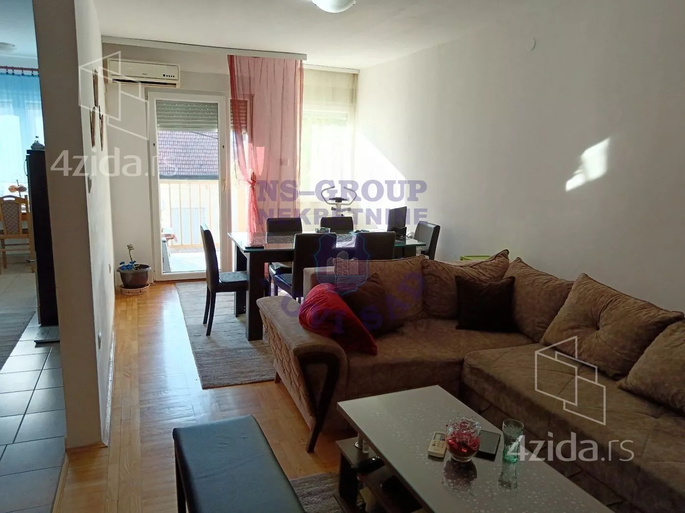 Dvoiposoban stan | 4zida