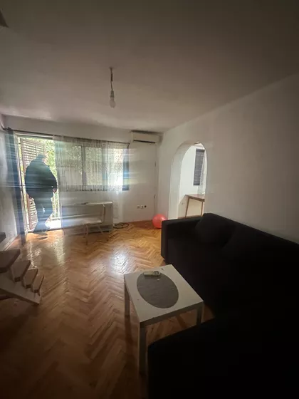 Olge Milutinović | 4zida.rs