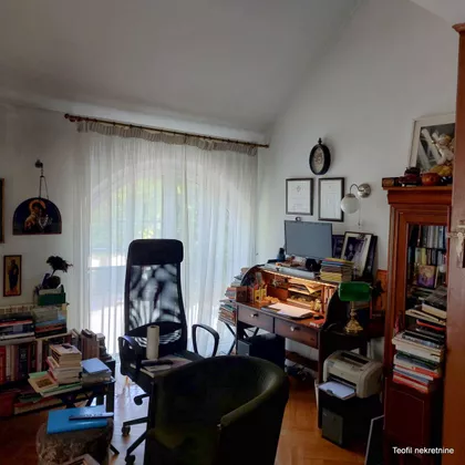 Cara Uroša | 4zida.rs
