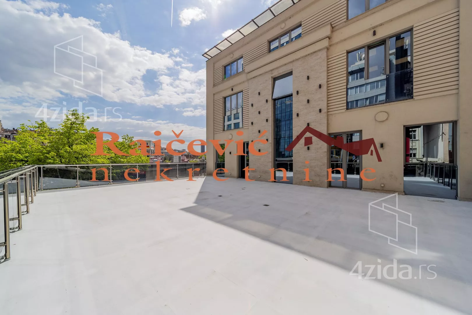 Poslovni prostor | 4zida