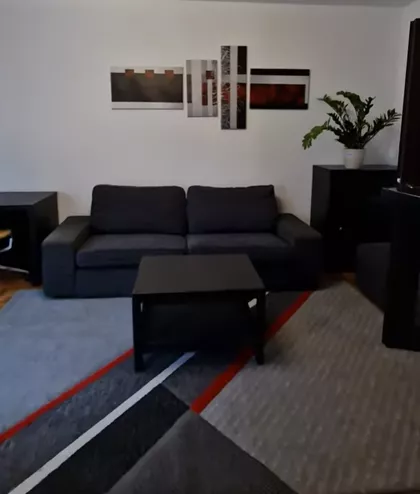 Ismeta Mujezinovića 18 | 4zida.rs