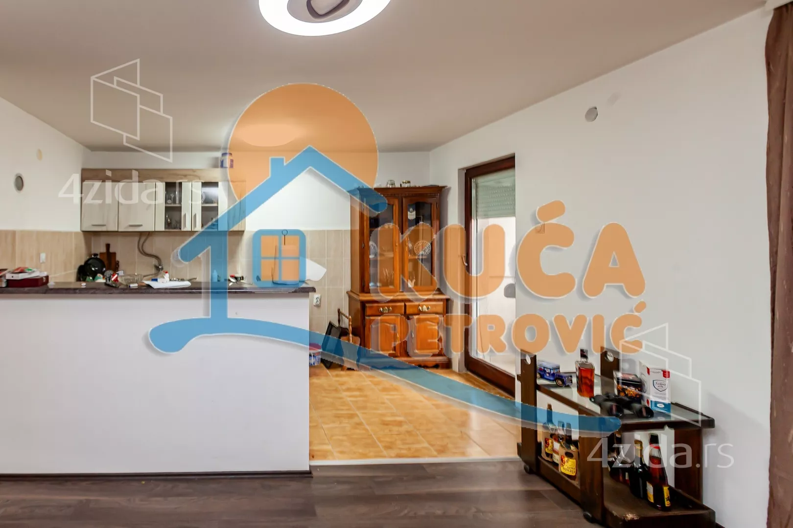 3-etažna kuća | 4zida