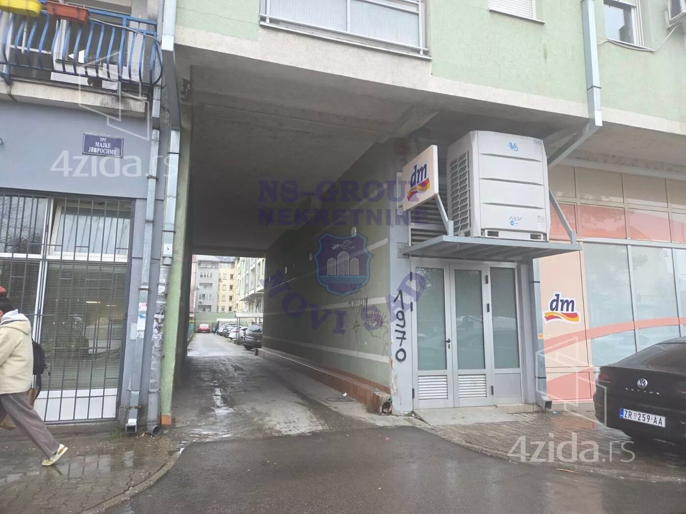 Petosoban stan | 4zida