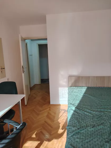 Obrenovićeva | 4zida.rs