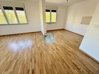 Alibegovac | 4zida.rs