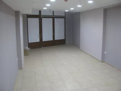 Trg Srpskih Ratnika | 4zida.rs