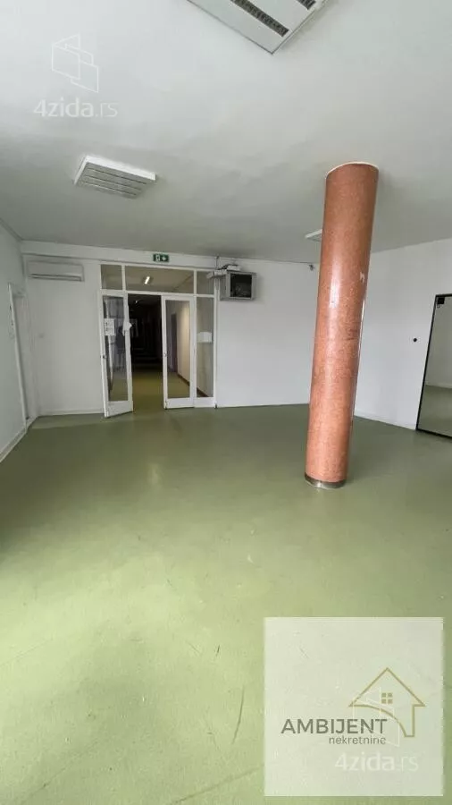 Poslovni prostor | 4zida