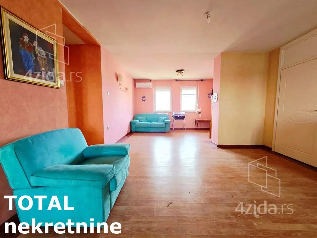 Petosoban stan | 4zida