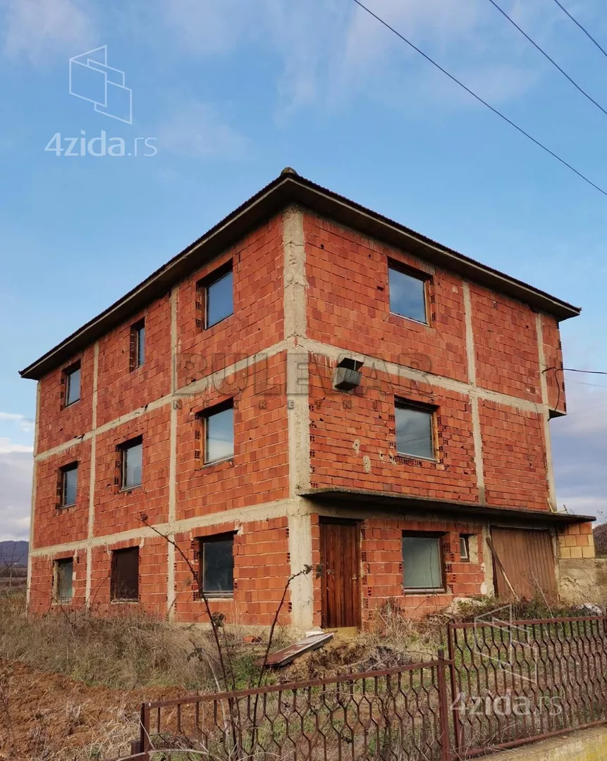 3-etažna kuća | 4zida