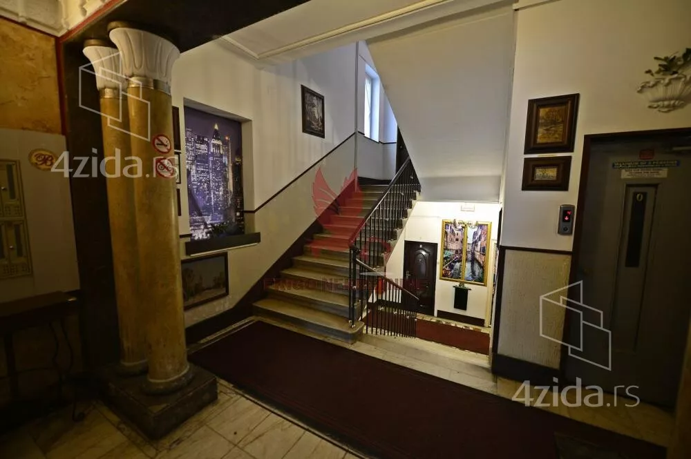 Četvoroiposoban stan | 4zida