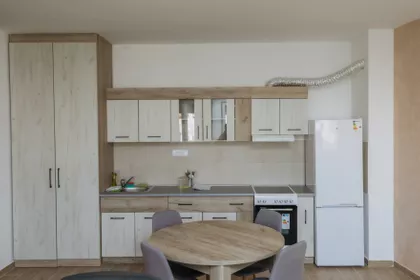 Bele Gabrića 16 | 4zida.rs