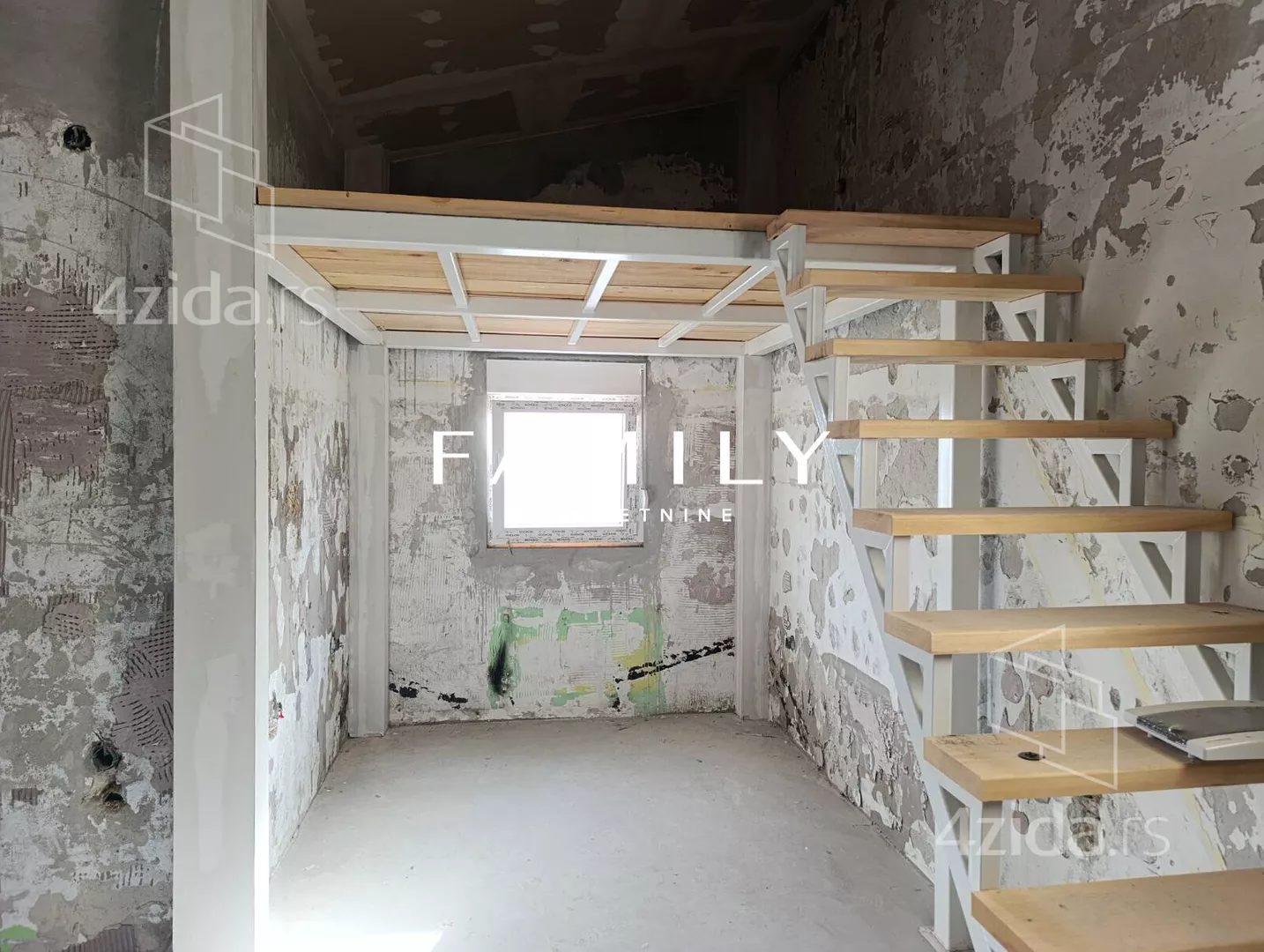 Jednoiposoban stan | 4zida