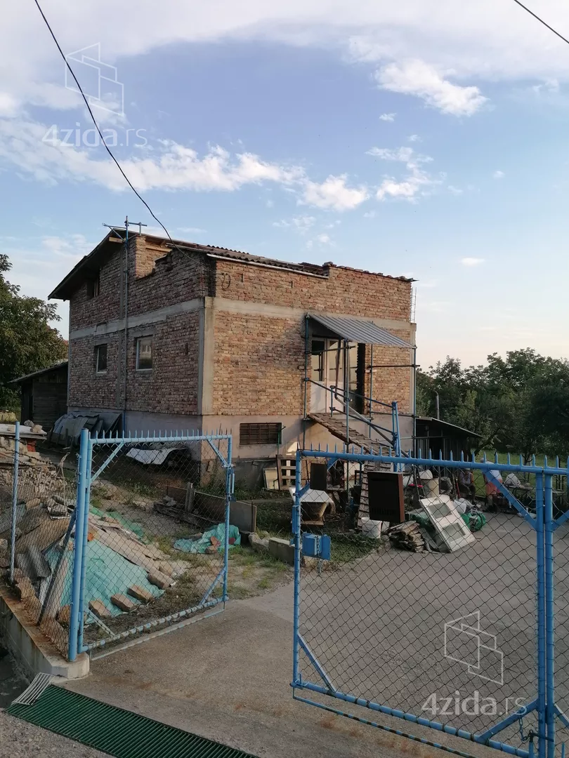2-etažna kuća | 4zida