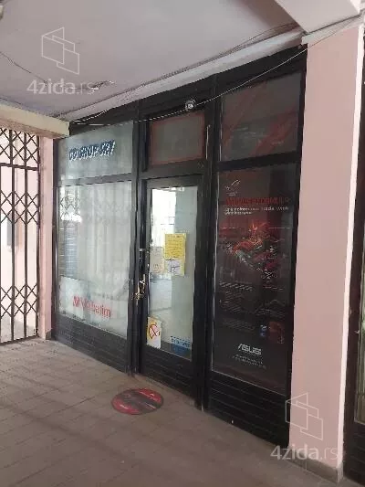 Lokal | 4zida