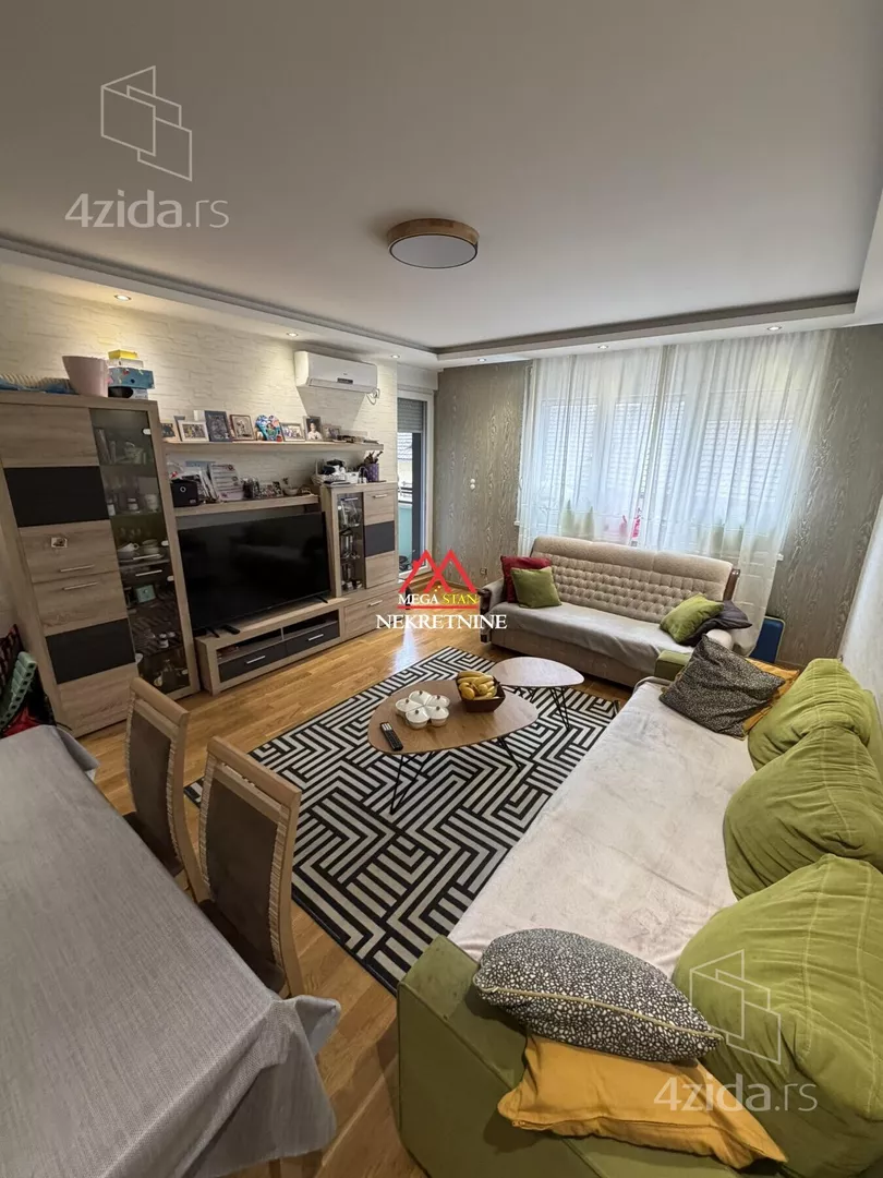 Dvoiposoban stan | 4zida