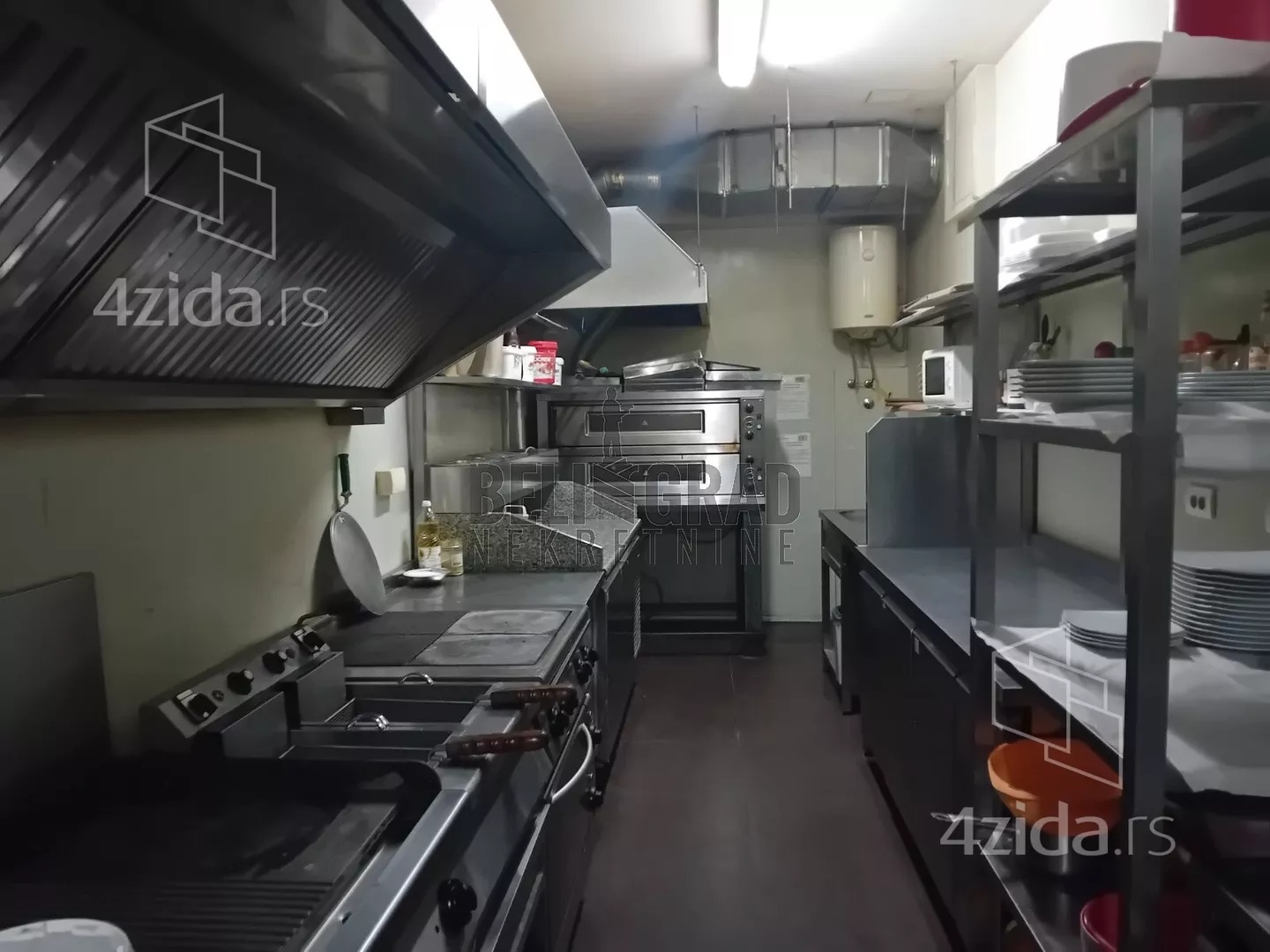 Lokal | 4zida