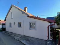 Gradske lokacije, Beočin | 4zida.rs