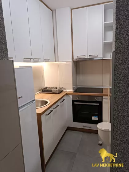 HADŽI RUVIMOVA | 4zida.rs