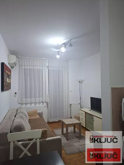 Adamovićevo Naselje | 4zida.rs