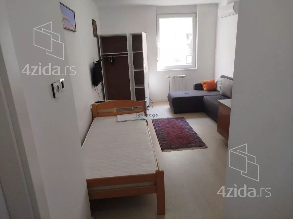 Garsonjera | 4zida