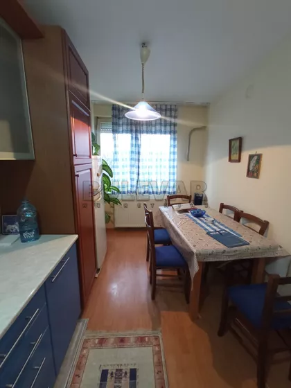 Radnih brigada | 4zida.rs