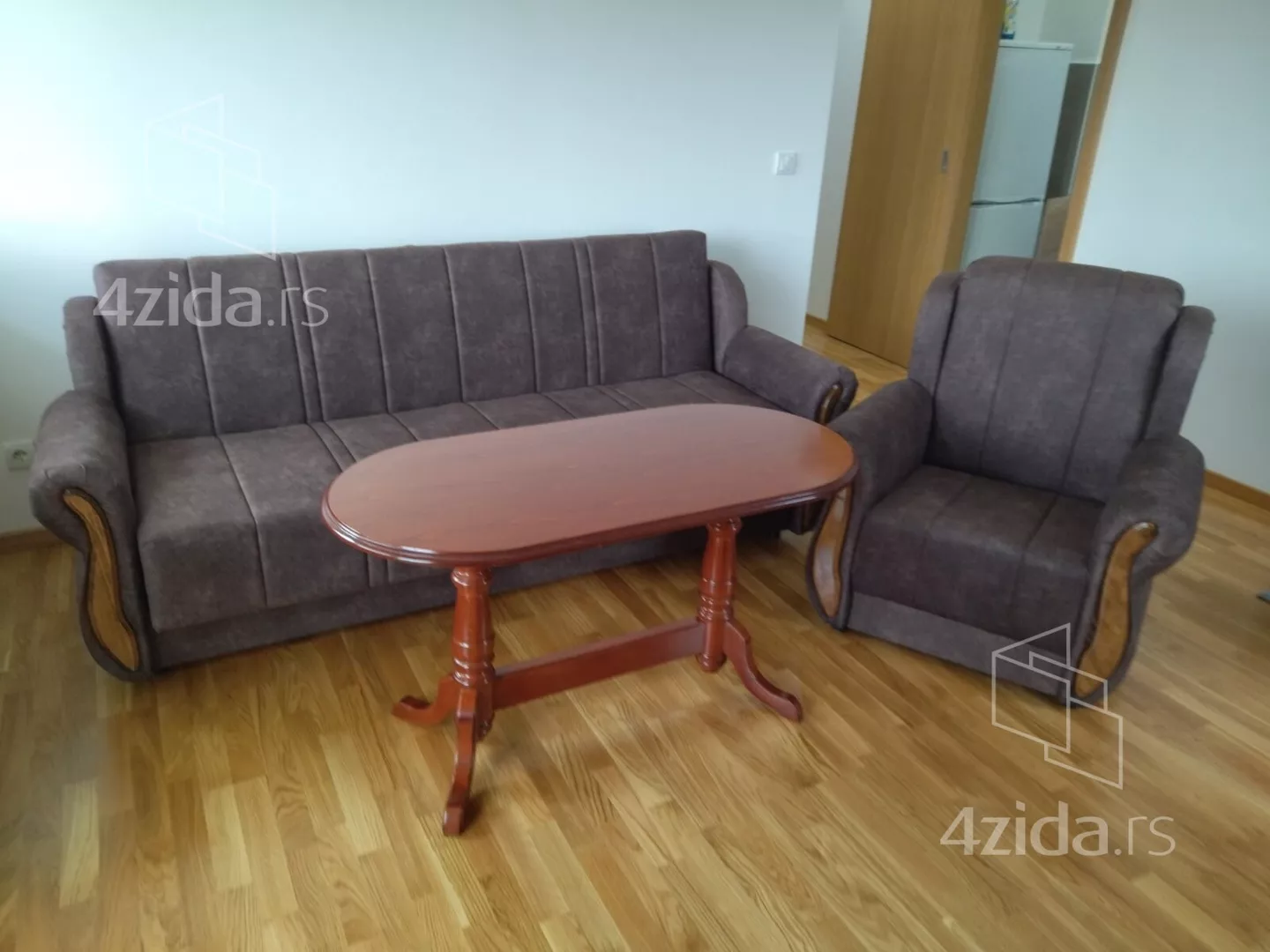 Jednoiposoban stan | 4zida