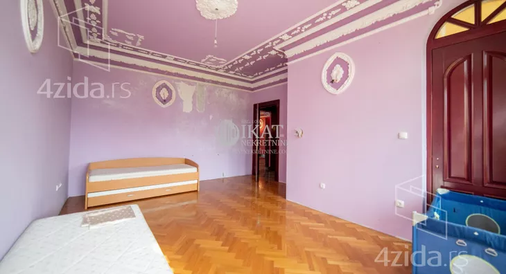 Ugostiteljski objekat | 4zida