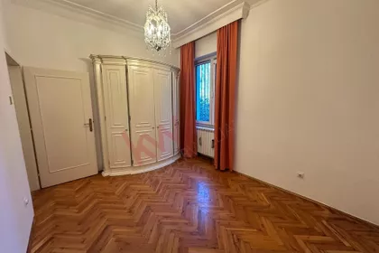 Sanje Živanovića | 4zida.rs