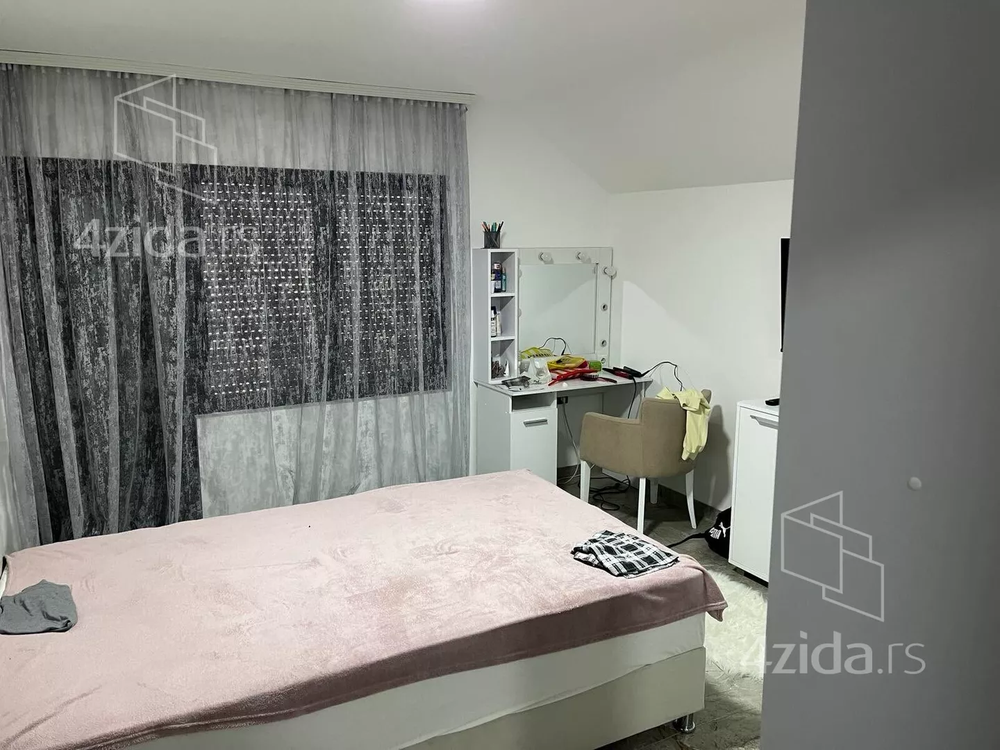 4-etažna kuća | 4zida