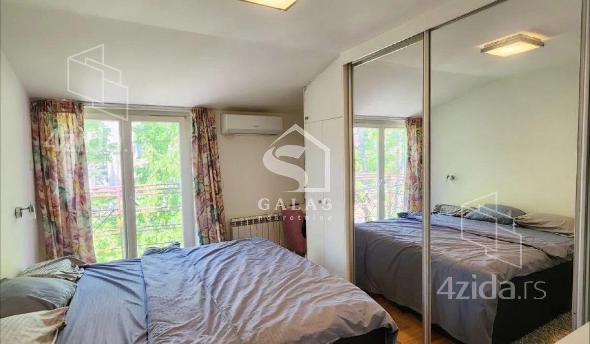 Troiposoban stan | 4zida