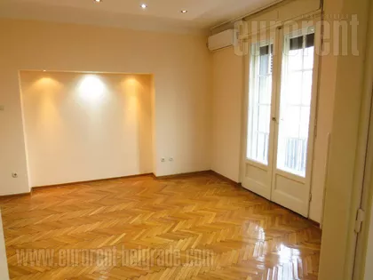 SKUPŠTINA | 4zida.rs