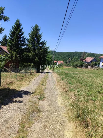 Izvorska | 4zida.rs
