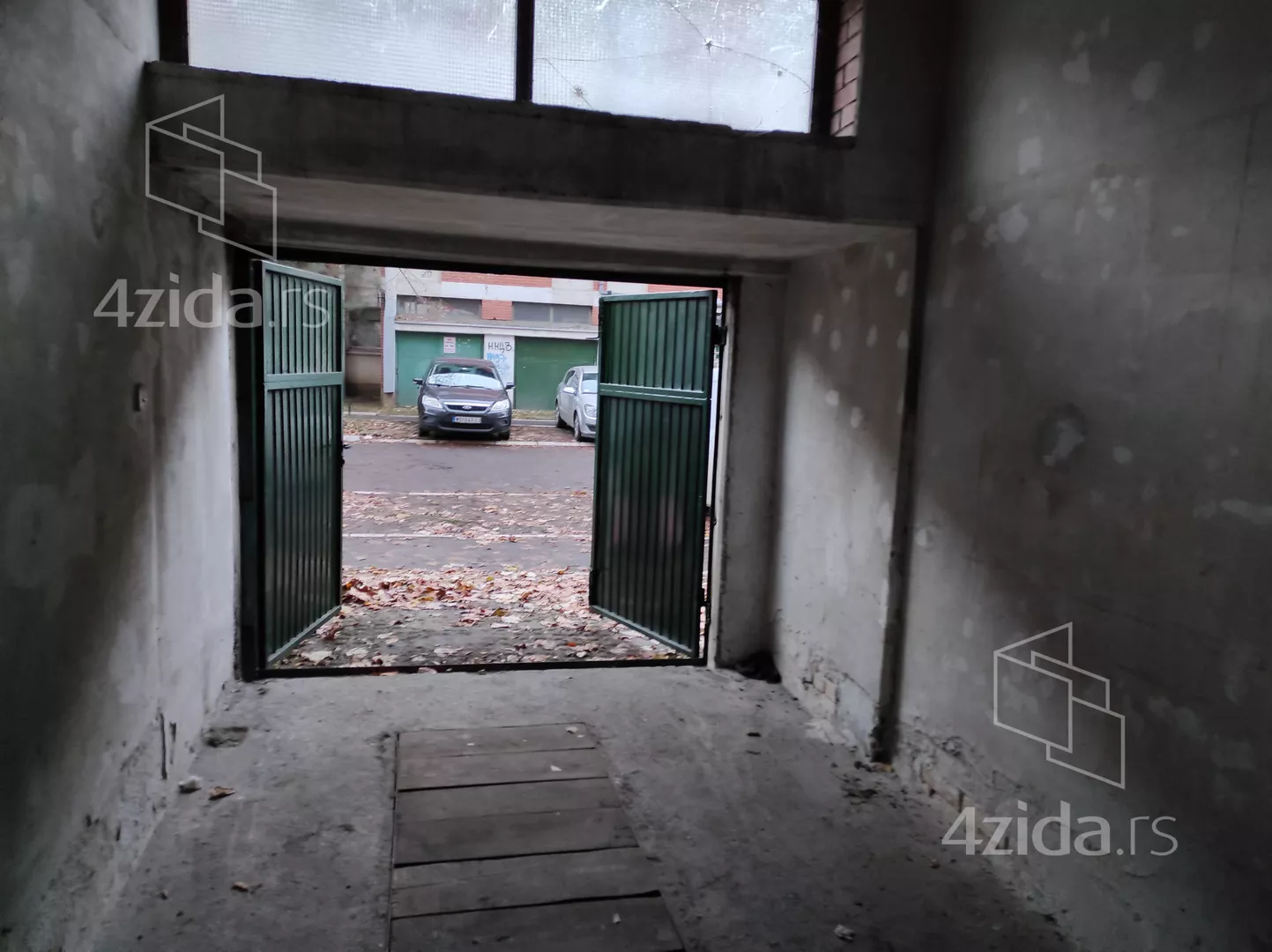 Garaža | 4zida