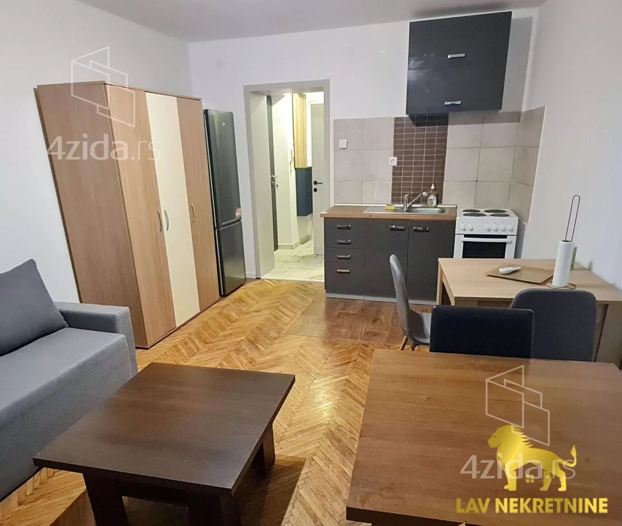 Jednoiposoban stan | 4zida