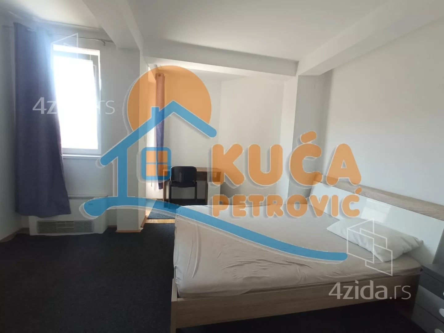 Lokal | 4zida
