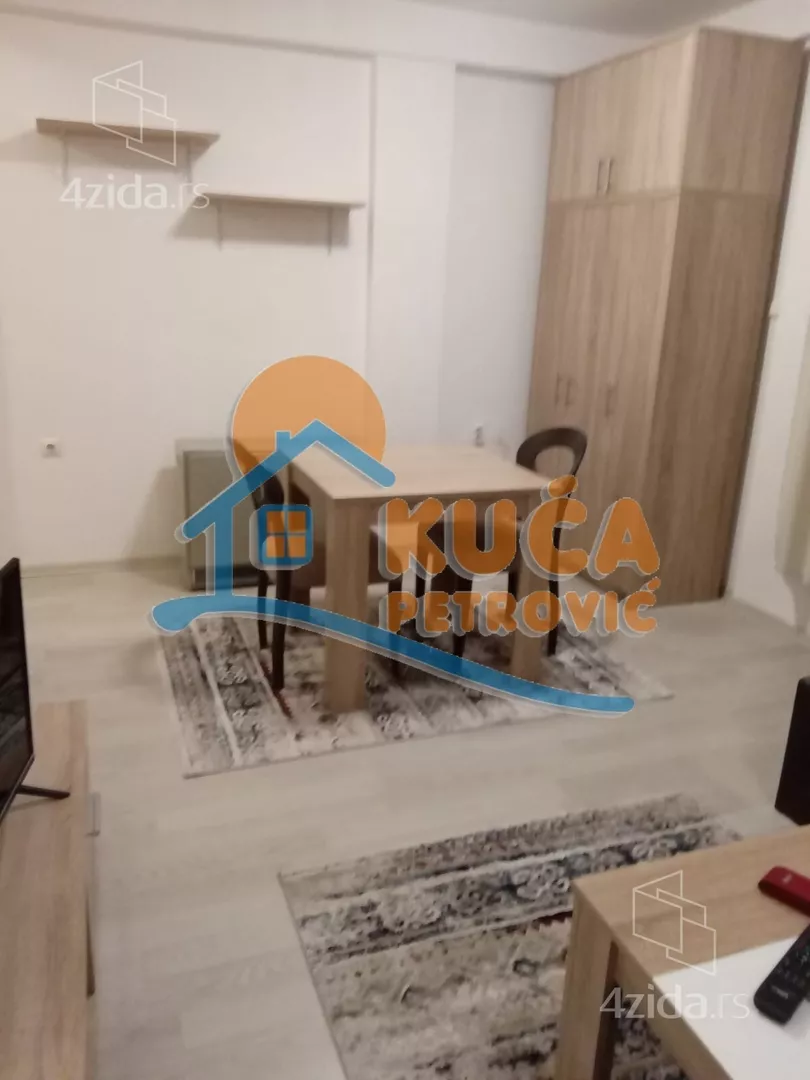 Garsonjera | 4zida