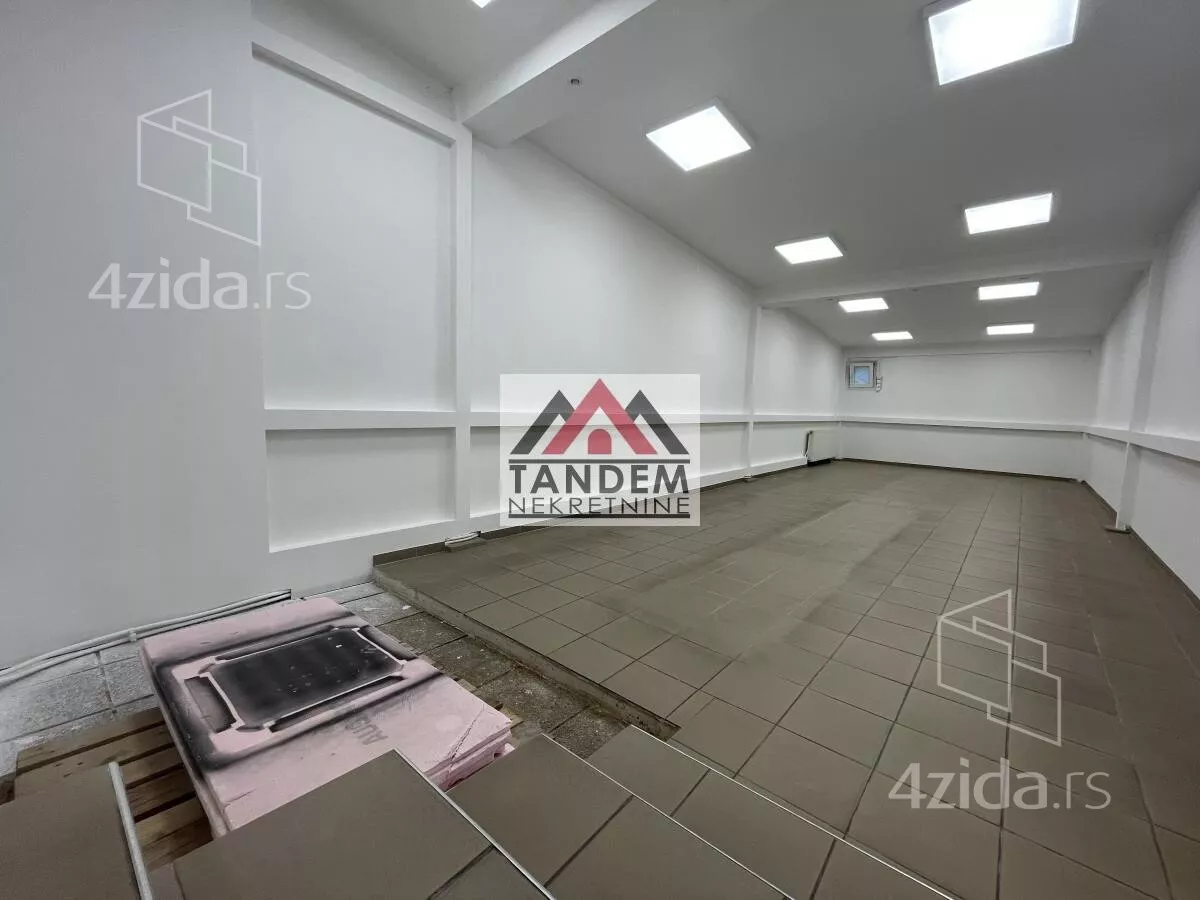 Lokal | 4zida