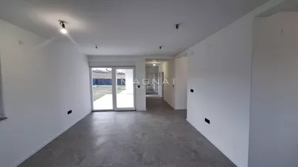 Milosava Vlajića | 4zida.rs
