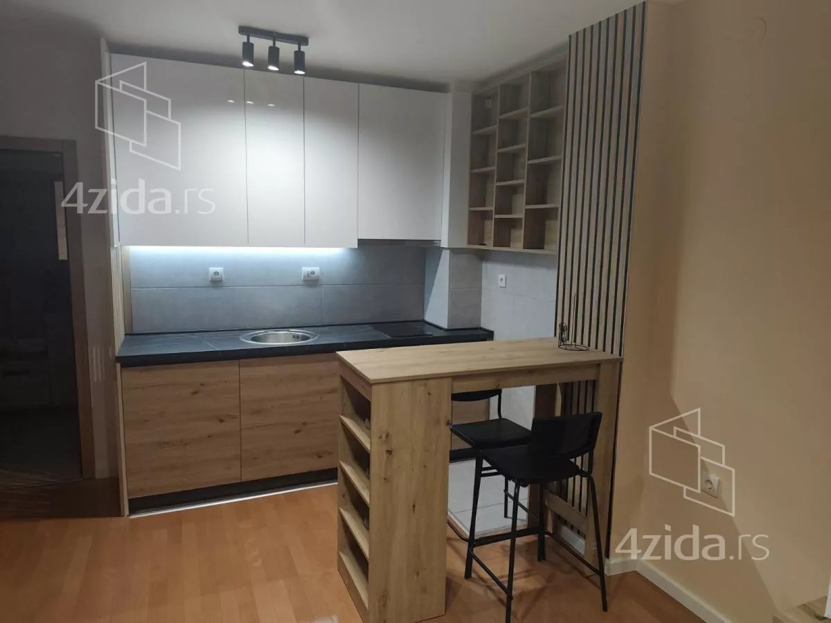 Garsonjera | 4zida