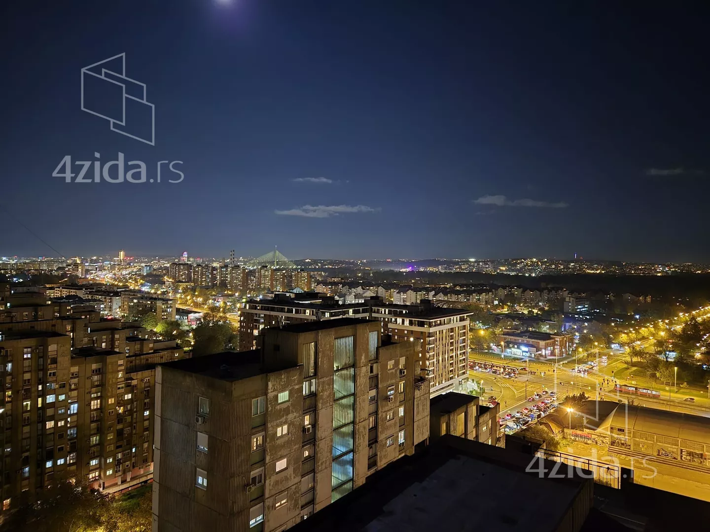 Četvorosoban stan | 4zida