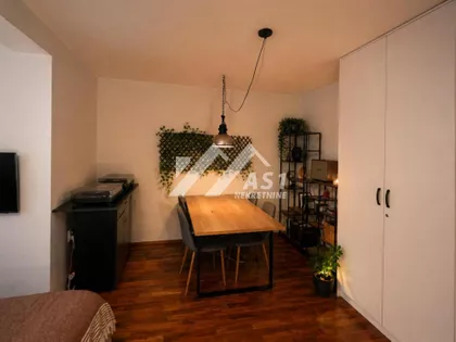 Zmaj Jovina | 4zida.rs