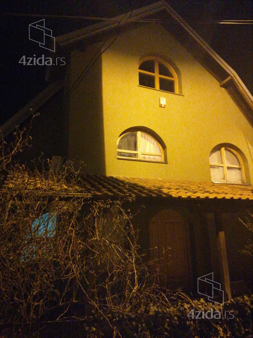 3-etažna kuća | 4zida