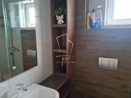 27. Marta | 4zida.rs