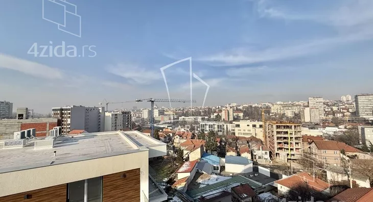 Troiposoban stan | 4zida